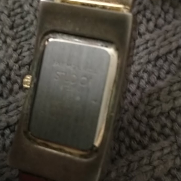 Watch - Picture 3 of 3